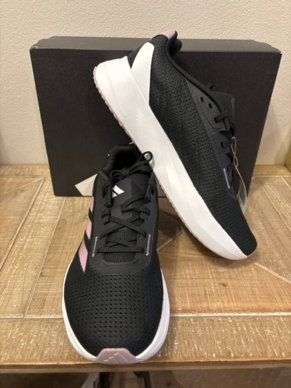 NEW Adidas Duramo SL Women Running Shoes Size 11